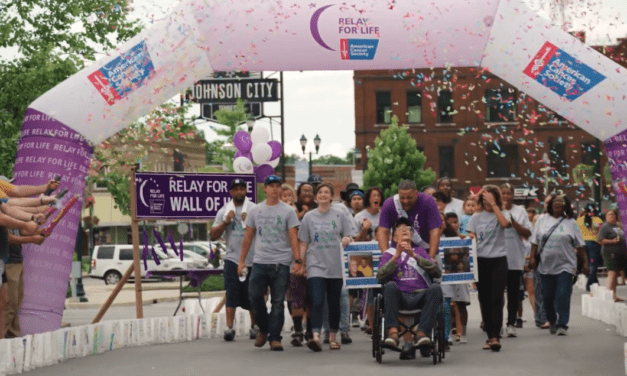 Relevo por la vida une a la comunidad en la lucha contra el cáncer