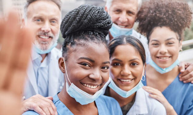 Cursos gratis en español para convertirte en un trabajador comunitario de la salud